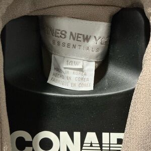 Jones New York Essentials Beige Apparel